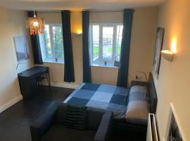 Beddington Park Lodge West, hotel with parking in Wallington