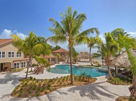 Sirenian Bay Resort -Villas & All Inclusive Bungalows, hótel í Placencia