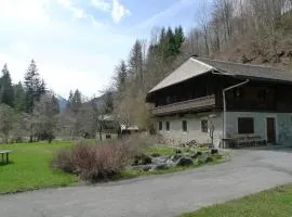 APPARTEMENT-3-CHAMBRES-8-COUCHAGES-WIFI-MONTRIOND-CHEBOURINS