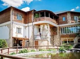 Hotel Orlinoye Gnezdo