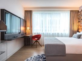 Steigenberger Airport Hotel Amsterdam, hotel v mestu Schiphol