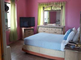 Familia Sosa Suazo, hotel en San José del Cabo