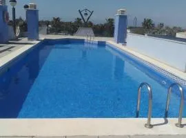 DELTAEBRO PISCINA