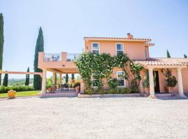 Aterno Vineyard, Guest House, hotel with parking in Templeton