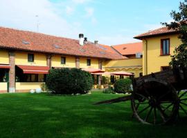 Hotel Cascina Marisa, hotel v destinaci Opera