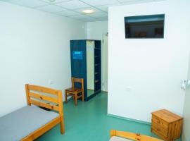 Tamsalu Spordikompleksi Hostel, hotel con pileta en Tamsalu