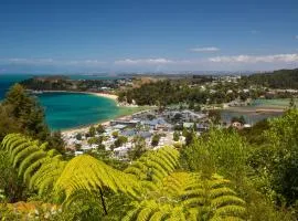 The Glass House - Kaiteriteri Holiday Home