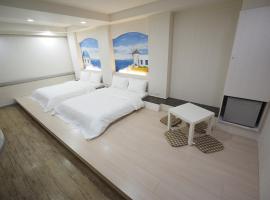 合悅都會商旅 Heyue HOTEL: Hsinchu şehrinde bir otel