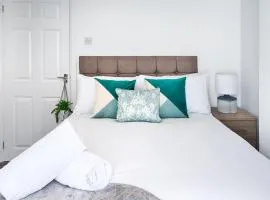 Swansea City Centre - Garden - Parking - 4 Bed