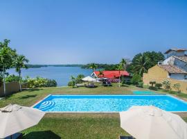 Kalla Bongo Lake Resort, курортный отель в Хиккадуве
