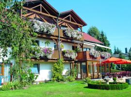 Gästehaus Köglmaier, hotel v mestu Kelheim