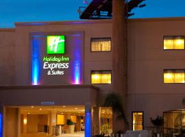 우드랜드 힐스에 위치한 호텔 Holiday Inn Express Hotel & Suites Woodland Hills, an IHG Hotel