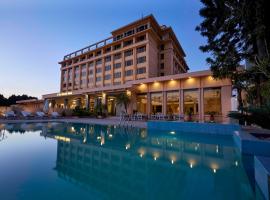 The Everest Hotel, hotel dekat Bandara Tribhuvan  - KTM, 