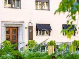 Urban Boutique Hotel Center