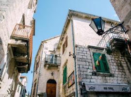 D & Sons Apartments, designový hotel v destinaci Kotor