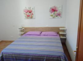 Casetta Gaia, bed and breakfast en Latina