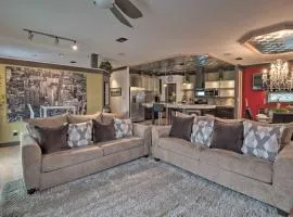 Luxury Apartment Walk to Bus and 1 Mi to Downtown!