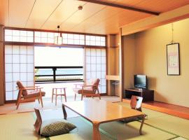 Miyajima Seaside Hotel, beach rental sa Miyajima