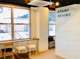 bnb+Atami Resort, хостел в Атами