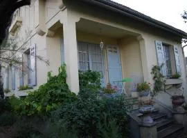 Villa à 100 m de Tarbes sud