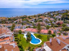 Apartamentos Torrenueva Park, hotell i La Cala de Mijas