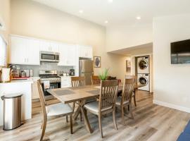 @ Marbella Lane NEW!3BR House in Downtown San Jose, hytte i San Jose