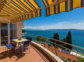 Apartments Villa Vanda, готель у місті Селце