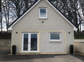 Appin Apartment, cheap hotel in Inverness