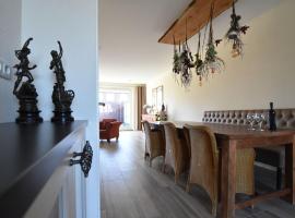 Family Holiday Home in Limmen near sea, beach rental sa Limmen