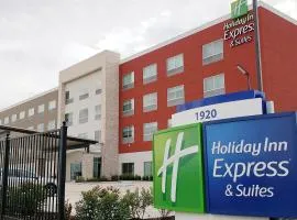 Holiday Inn Express & Suites - Houston IAH - Beltway 8 by IHG