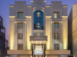 Sarovar Portico Kalupur Ahmedabad, hotel near Sardar Vallabhbhai Patel International Airport - AMD, Ahmedabad