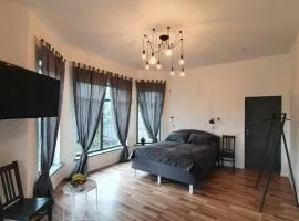 Valet Apartment