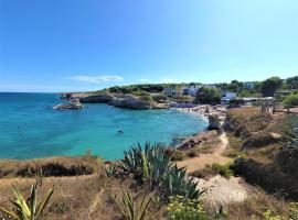 Hotel Alba Chiara Sant'Andrea Salento, hotel v destinaci SantʼAndrea