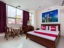 OYO 476 Van Anh Hotel, hotel in Phu Nhuan, Ho Chi Minh City