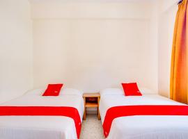 Hotel La Estancia, ξενοδοχείο με πάρκινγκ σε Κολίμα