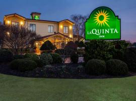 La Quinta Inn by Wyndham Norfolk Virginia Beach, хотел в Вирджиния Бийч
