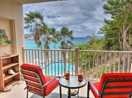 Saint Thomas Condo with Ocean Views, Walk to Beach!, hôtel à Frydendal