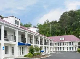 Howard Johnson by Wyndham Dalton