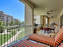 Villa La Estancia Condo: Pools, Hot Tub, & Balcony