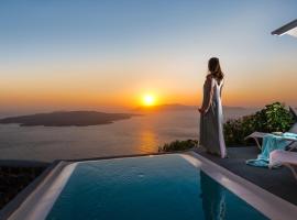 Adamant Suites, hotel din Fira
