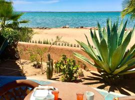 Casa Kootenay Waterfront Bnb: La Paz'da bir Oda ve Kahvaltı