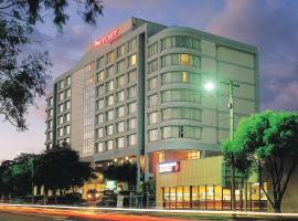 Mercure Sydney Parramatta, hotel cerca de Hipódromo Rosehill Gardens, Sídney