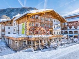 플라하우에 위치한 호텔 Alpine Wellness Hotel Flachauerhof