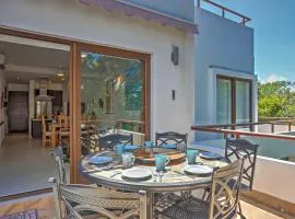 Tropical Akumal Penthouse Condo with Private Hot Tub