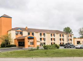 Days Inn by Wyndham Flint/Bishop International Airport, hotel di Flint