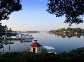 The Tides Inn