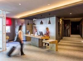 Ibis Barcelona Castelldefels, хотел в Кастелдефелс