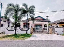 Taiping Vacation Home