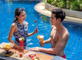 수린 비치에 위치한 호텔 Holiday Inn Resort Phuket Surin Beach by IHG