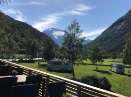 Nygård Camping, hotel en Hjelle